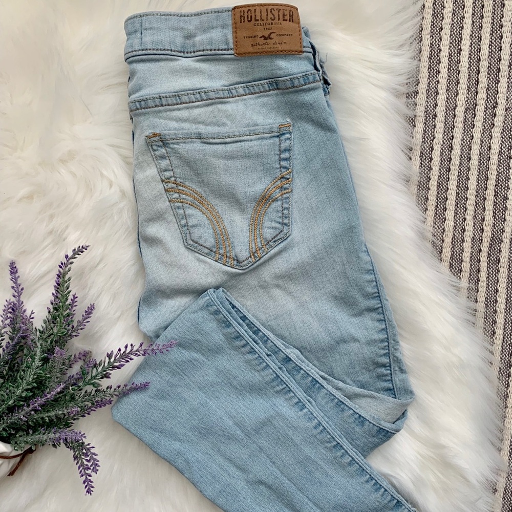 HOLLISTER JEANS